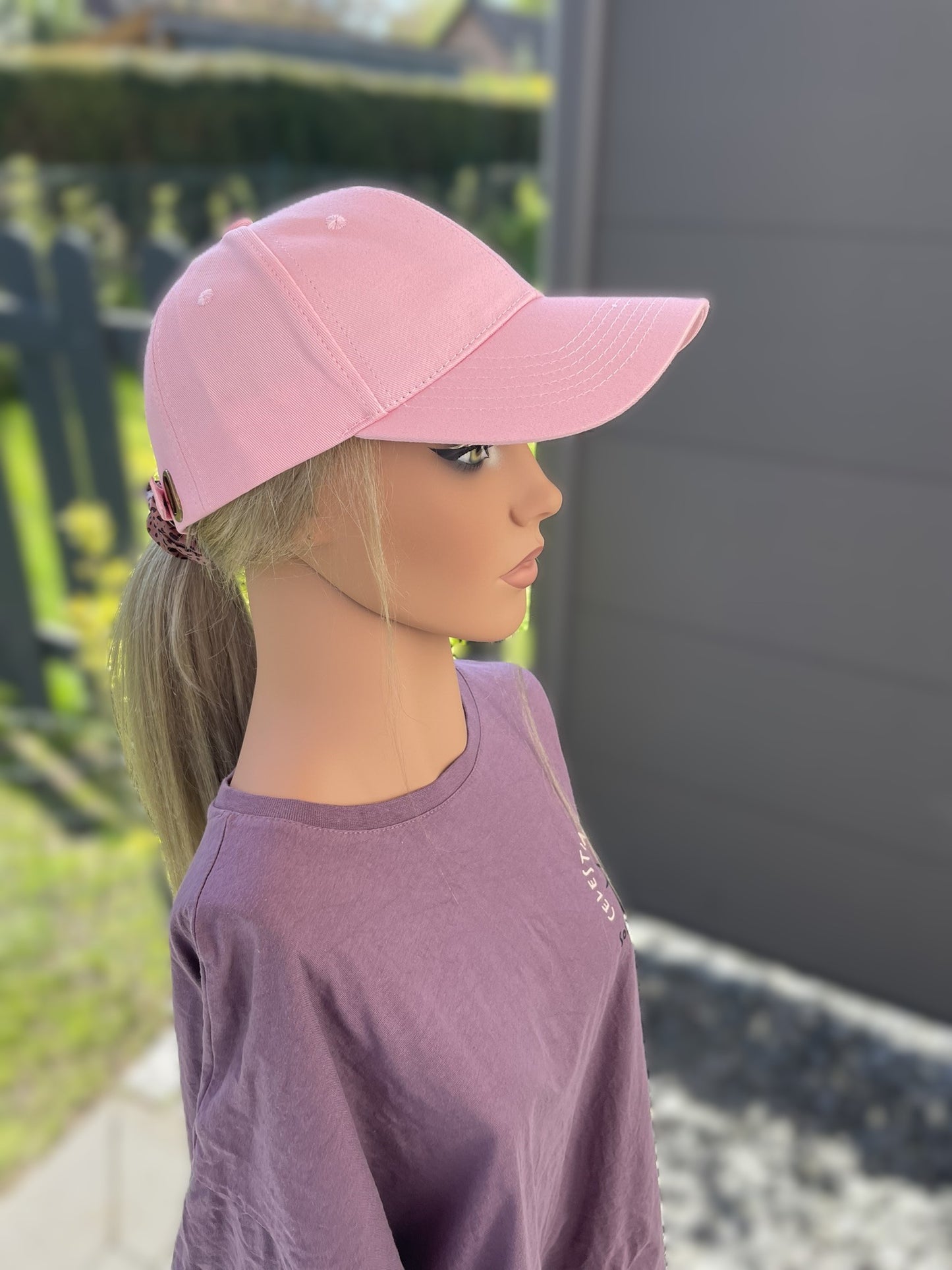 Scarlett - Hat Wig